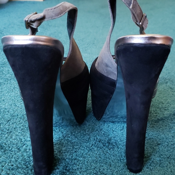 H by Halston Peep Toe Sling-Back Heels - Picture 4 of 7